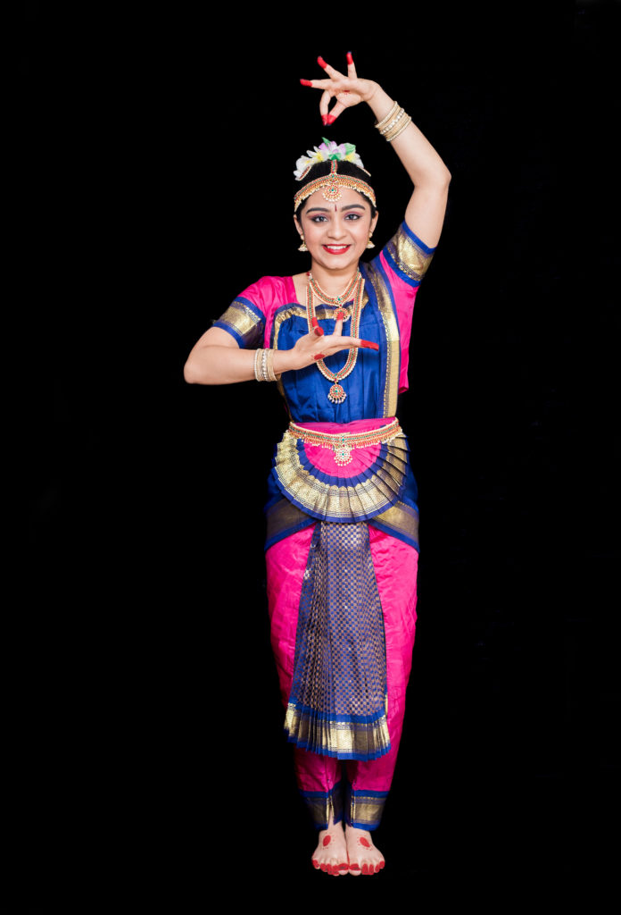 Bharatanatyam Poses - classical dance Photographer - Chennai - arangetram  invitation photo shoot | Bharatanatyam poses, Bharatanatyam costume, Dance  poses